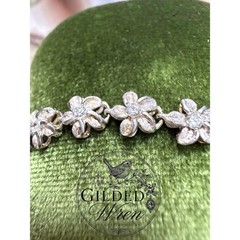 Vintage 925 Sterling Silver Hawaiian Plumeria Flower Bracelet Simulated Stone