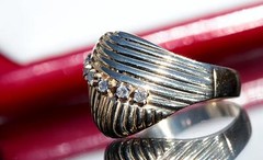 14k yellow gold ring 0.15ct natural diamond size 7 dome handmade vintage 6.9gr