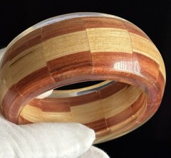 Vintage Wood & Clear Lucite Wide Chunky Bangle Bracelet 8.5in Ladies 94g