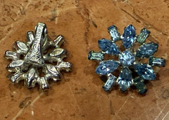 B. DAVID ART DECO VINTAGE CRYSTAL BLUE RHINESTONES FLORAL CLIP ON .75″ EARRINGS
