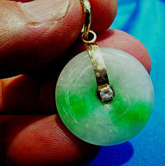 Original EARTH MINED Jadeite JADE DIAMOND Vintage Deco Disc Pendant 18K GOLD