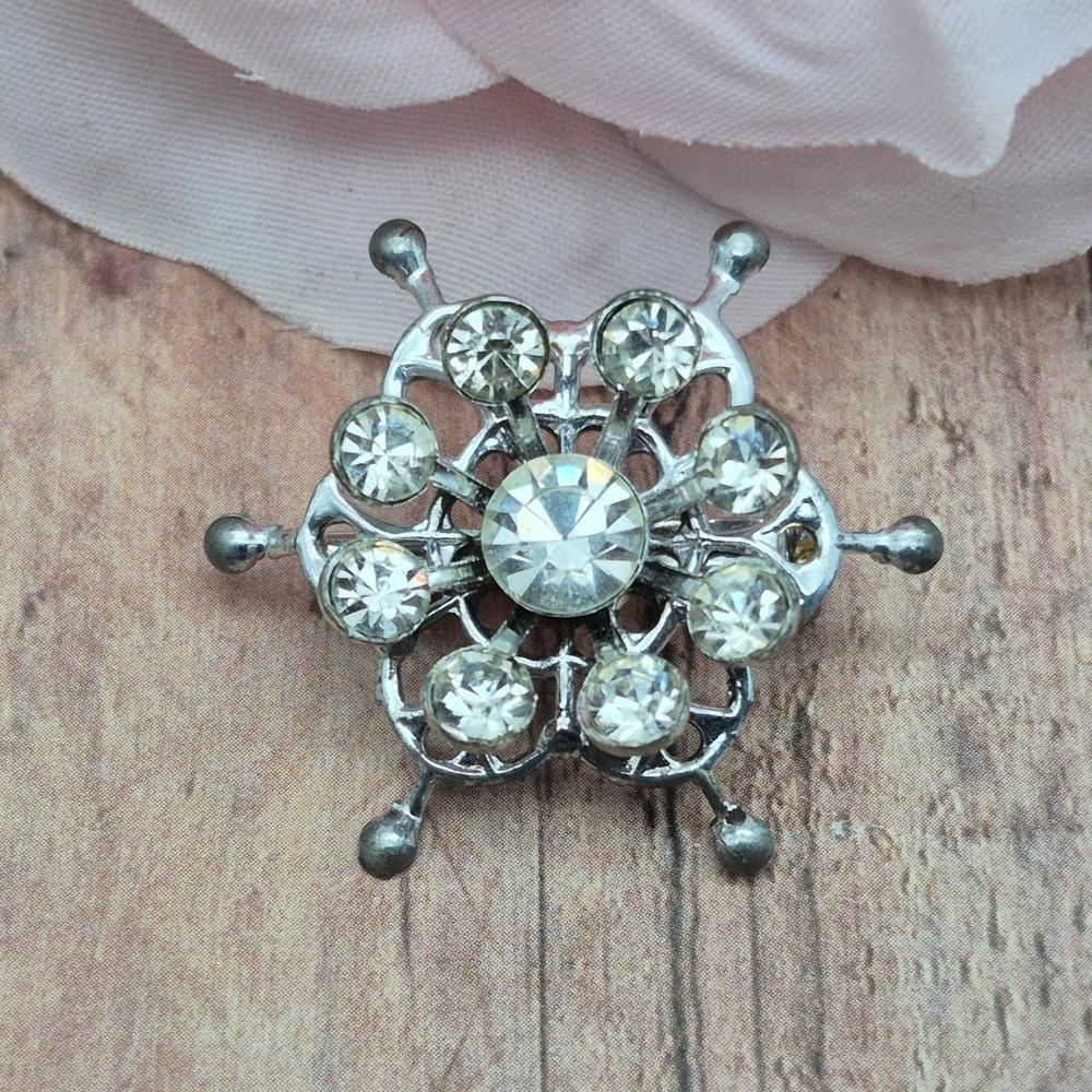 Cute Silver Tone & Clear Crystal Tiny Vintage Brooch Pin 1″ Accent Piece