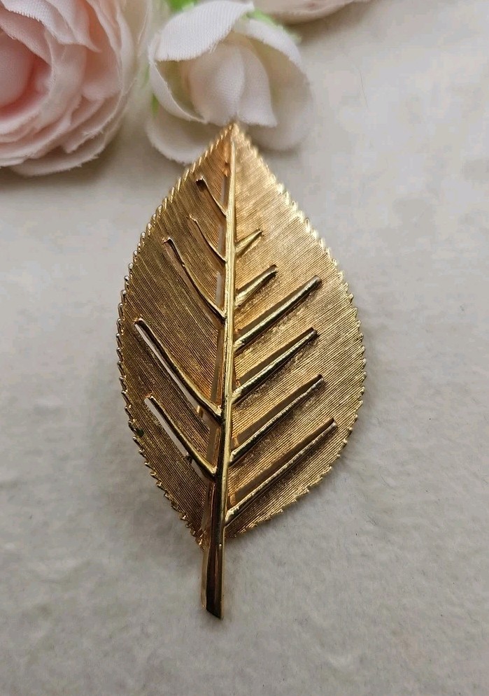 Vintage leaf Brooch Pin Signed Alan J Gold Tone Mid Century Modern MCM 1960s