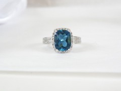 Vintage Sterling Silver 925 Natural Heated London Blue Topaz Ring Size 7