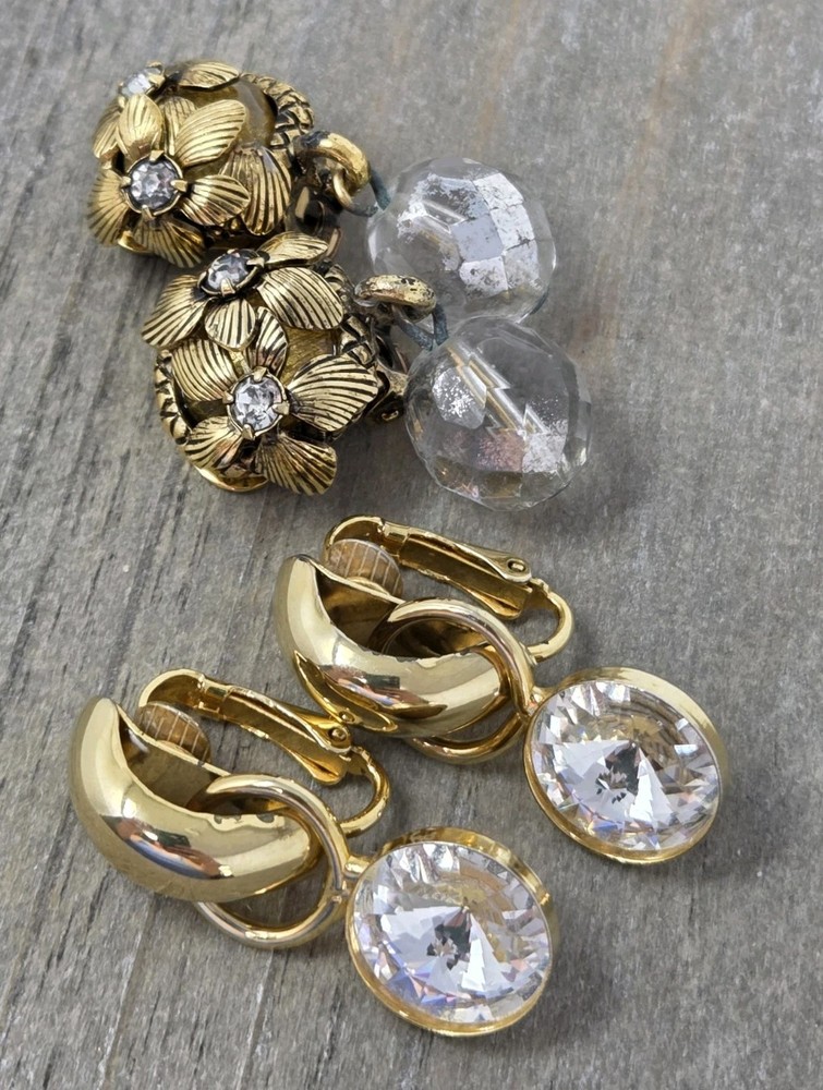2 Pairs Vintage Gold Tone & Clear Rhinestone Clip-on Earrings Dangle Drop Style