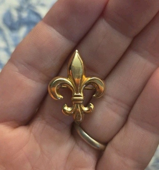 Fleur De Lis Watch Pin 1/20 12k Gold Filled Material With Vintage Swiss Pocket