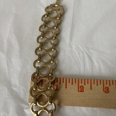 VTG Trellis Pattern Bracelet 1″ Wide Gold Tone Fold Over Latch