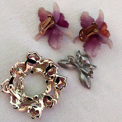 Vintage High End Flower Brooch Earring Jewelry Lot wSets Hollycraft Weiss Emmons