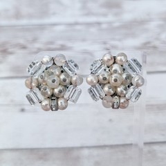 Vintage Clip On Earrings Clear & Faux Pearl Unusual Cluster – Some Chipping