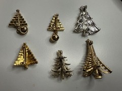 Vintage Christmas Brooch Pin Lot of 6 Rhinestone Christmas Tree AAI and More