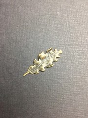 32863 – 4 Pc Lot Small Oak Leaf Jewelry Finding Brass Oxidized