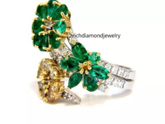 Beautiful 4.60CTW Vivid Greens Emerald & Fancy Yellow Brown Topaz 3 Flower Ring