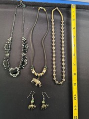 Vintage To Modern Costume Jewelry Lot 100% Wearable Or Resell Necklaces + J26