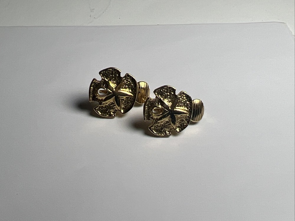 Beach Sand Dollar Gold Tone Clip On Earrings Vintage Textured Shells Ocean EUC