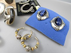 Vtg Mod Retro Varying Colors & Multi Styles LOT of 7 Post Pierced Earrings 151Y
