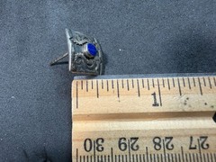 3.51g Vintage Sterling Silver 925 Square Earrings Dragon Design Blue Accent M