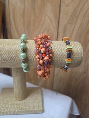 Lot of 3 Bead Bracelets Coral Peach Orange Gree Colors 2 Are Stretchable