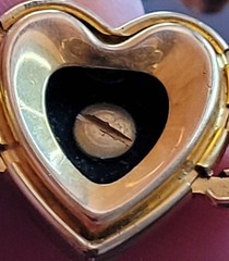 AMERICAN QUEEN 1940’s Sweetheart Expansion Bracelet by Pittman & Keeler