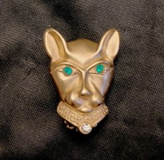 Stunning VTG 1980’s “Jackie Collins” Gold Tone Panther Clip-On Earrings