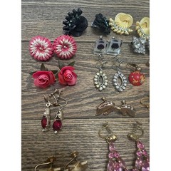 STUNNING! VTG Screw Back & Clip on Earring lot 15 Pair Classy!