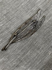 Leaf Pin Vintage Costume Jewelry Gold Preppy Career Minimalist Fasjopm