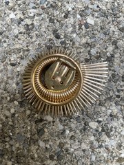 Vintage Gold Toned Scarf Clip Silver Button Outlined With Gold Swirling Pins