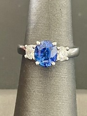 Gorgeous Platinum 1.65CT Sapphire And 0.66CTW Diamond Ring. Size 6 (FL429