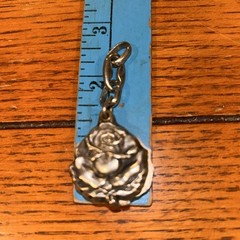 Vintage Rose Pendant / key chain Jewelry slide open double sided