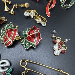Vintage Christmas Jewelry Lot Trees Bells Santa Earrings Brooch Craft Wear