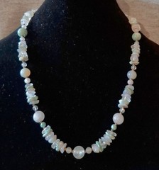 Vintage Jewelry Gemstones Alternating Smooth Beads & Irregular Chips Necklace