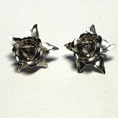 Bugbee & Niles Silver-Tone Rose Stud Screw-Back Earring Vintage Style Jewelry