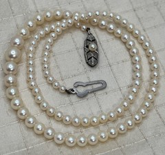 Vintage Mikimoto Pearl Necklace Silver Clasp 16″ Made in Japan