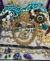 Vintage Estate Costume Jewelry Lot ! TRIFARI , SARAH COV and more!