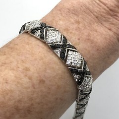Vintage X O Design Black Onyx & Clear Pave Cubic Zirconia Bracelet sz 7″