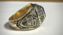 Men’s Vintage 10K Yellow Gold 1977 Holy Cross Class Ring-Size 11.