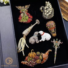 HEI Antique Gold Austrian Crystal Kingfisher Butterfly Love Heart Unicorn Brooch