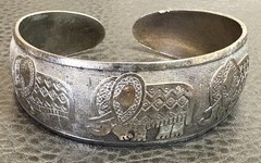 Vintage Silver Tone Tibetan Embossed Elephant Ethnic Tribal Boho Cuff Bracelet
