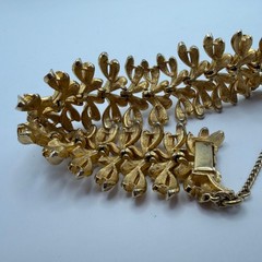Vintage Signed Francois for Corocraft Gold Tone Leaf Link Bracelet Wide MCM