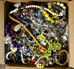 Tangled Unsearched Huge Jewelry Lot VTG Vintage & Mod Junk & Good Mix Resell Fun