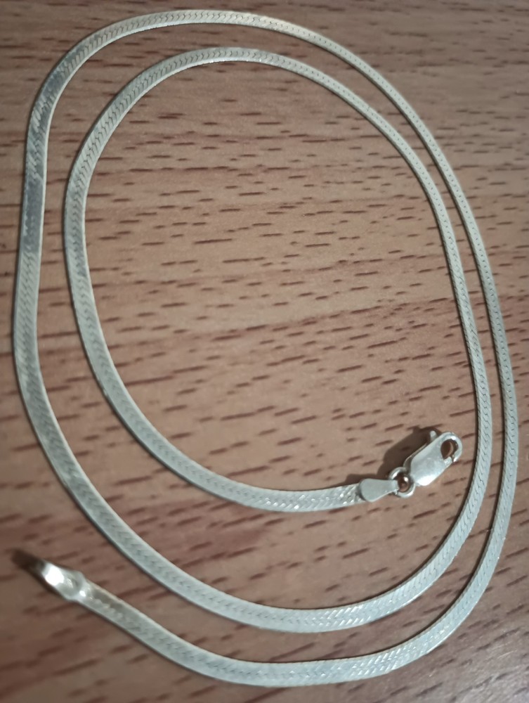 Vtg 925 Italy Sterling Silver 2.5 mm Herringbone Chain Link 22 in Necklace