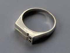 Vintage men’s Signet ring sterling silver 925 Size 11 Weight 4.89 g Black gems.