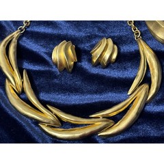 Vintage Matte Gold Abstract Stem Choker Necklace Bracelet Earrings Set 90’s
