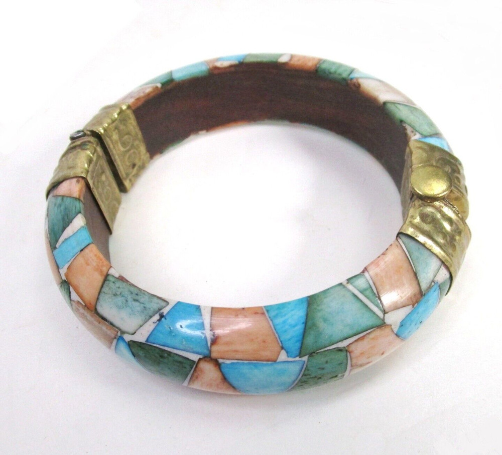 Vintage Horn Inlaid Bone Chunky Bangle Bracelet Hinged Brass pin Pastel Wood 60s