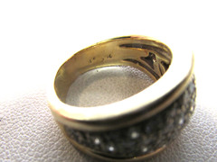 1.50 ctw Diamond Pave Ring in 18k Gold size 7 VS1-2 G Diamonds Make Offer