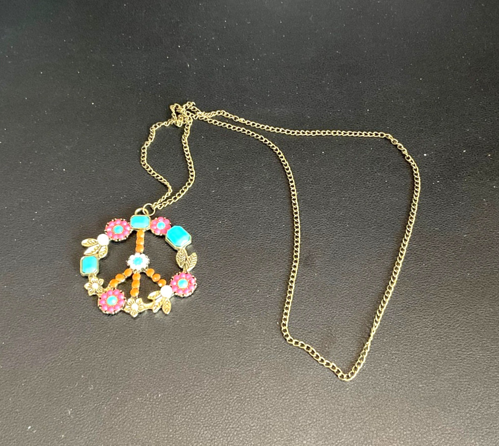Coadipress Peace Sign Necklace Vintage Retro Boho Turquoise Peace Pearl Flower