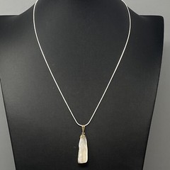 Stone Pendant Necklace Cloudy White Gemstone Amulet Wicca Chakra New Chain 20″