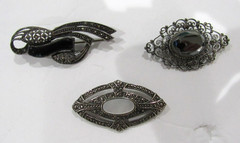 Vintage Black Clear Rhinestones Crystals Brooches Pins (lot of 12)