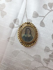 Antique Victorian Rotating Photo Picture Frame Momento Brooch Mourning Pin -C92