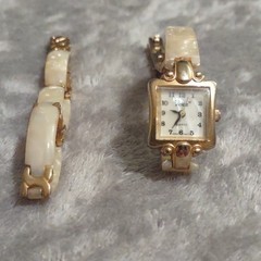 Vintage Donna Vivian Watch & Bracelet Set — 1980s Mother of Pearl Style Untested