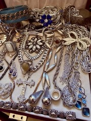 Vintage Estate Costume Jewelry Lot! MONET, NAPIER and more!